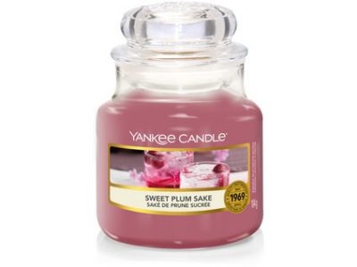 VONNÁ SVÍČKA YANKEE CANDLE SWEET PLUM SAKE CLASSIC MALÝ